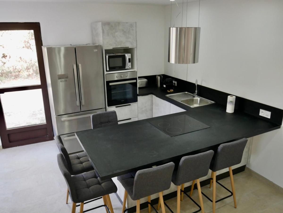 Hotel Port Pin - Coliving - Mas Des Sous Bois Ventabren Esterno foto