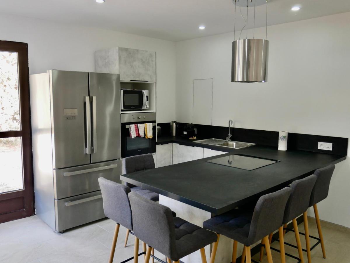Hotel Port Pin - Coliving - Mas Des Sous Bois Ventabren Esterno foto