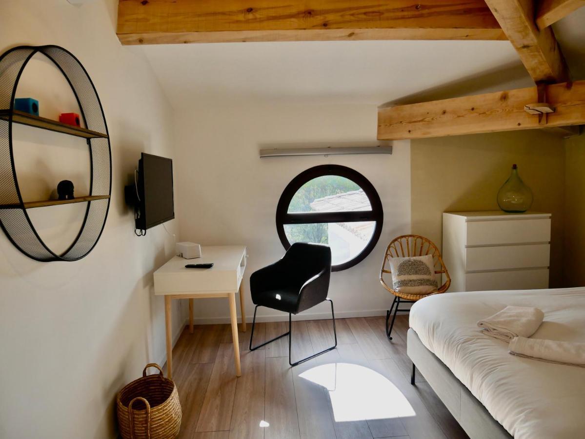 Hotel Port Pin - Coliving - Mas Des Sous Bois Ventabren Esterno foto
