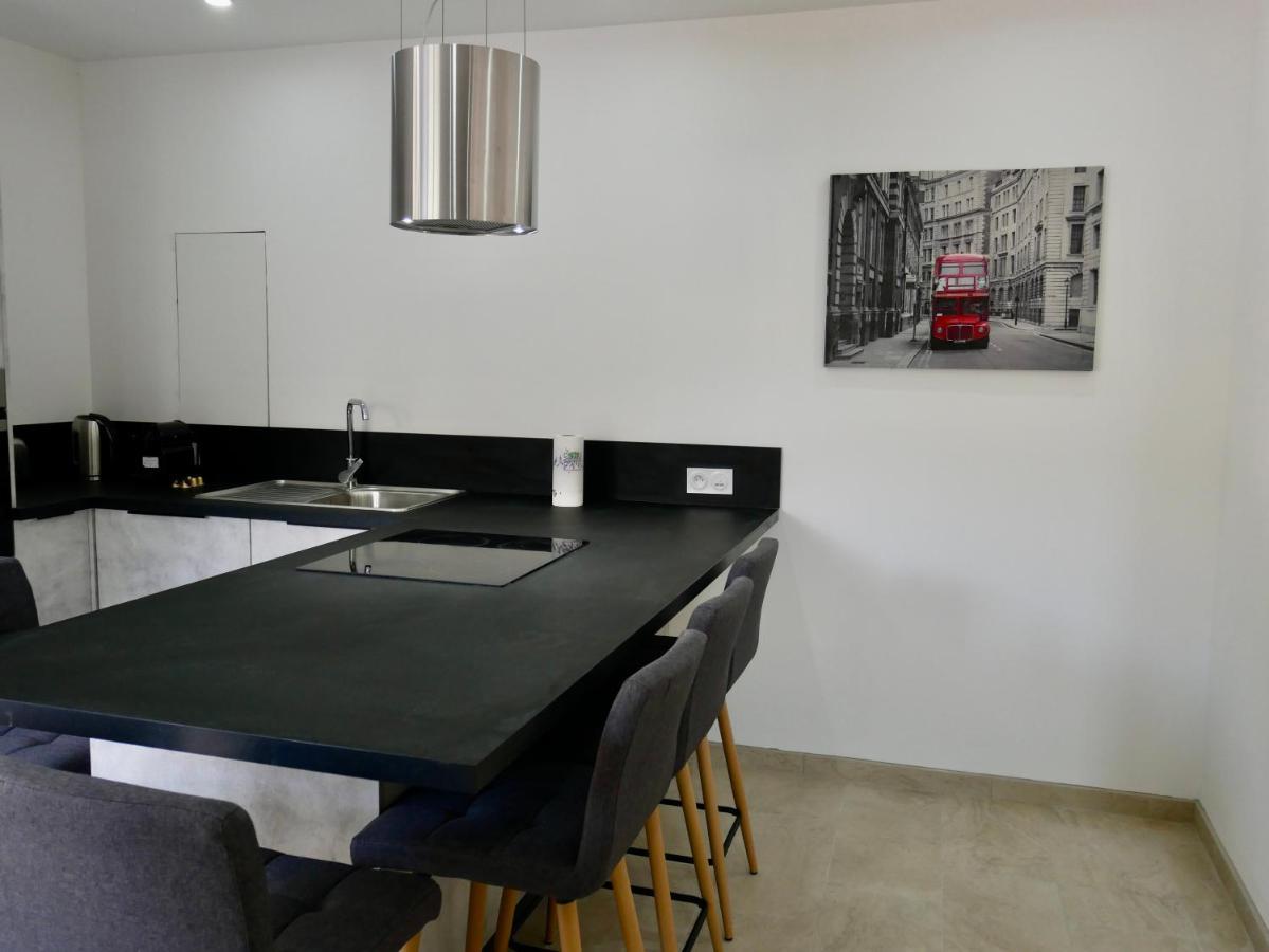 Hotel Port Pin - Coliving - Mas Des Sous Bois Ventabren Esterno foto